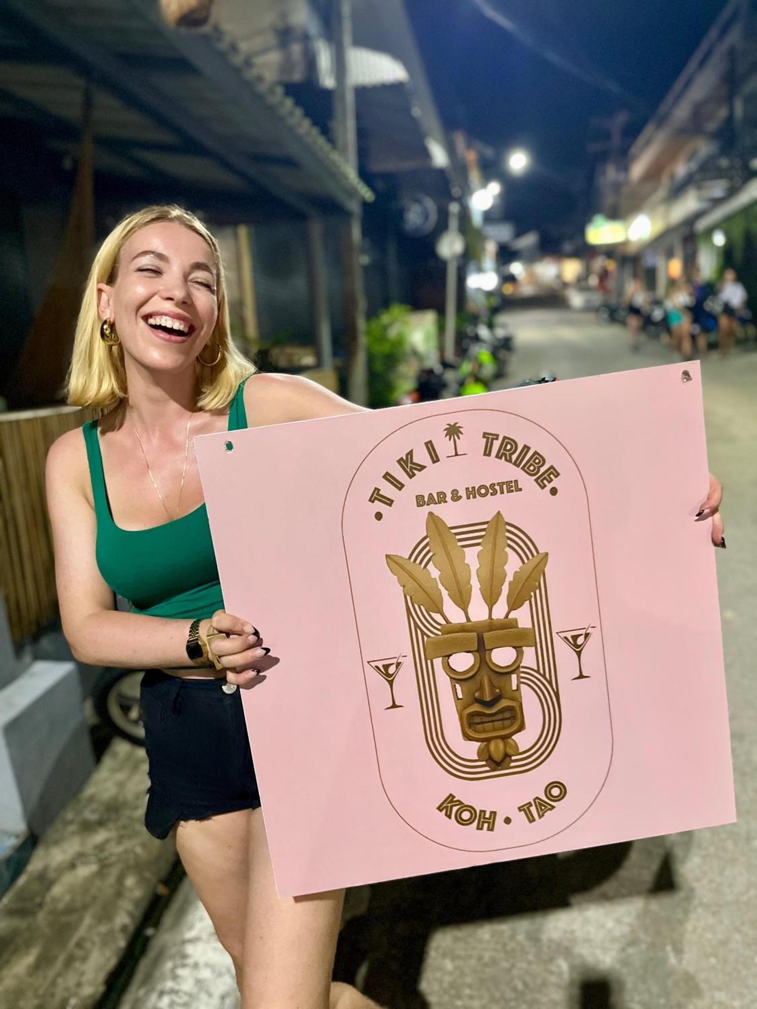 Tiki Tribe Bar & Hostel เกาะเต่า ภายนอก รูปภาพ